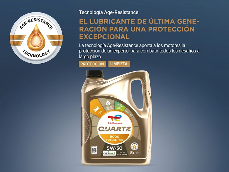 Garrafa de 5 litros de aceite Total Quartz 9000 Future FGC 5W-30 con el distintivo oficial de la tecnología Age Resistance Technology (ART) para protección frente a la degradación térmica.